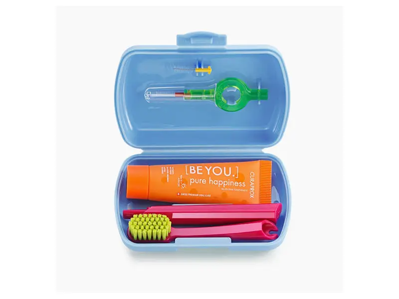 CURAPROX Travel set (1x zubná kefka, 2x medzizubná kefka CPS, 1x zubná pasta 10 ml) 1x1 set