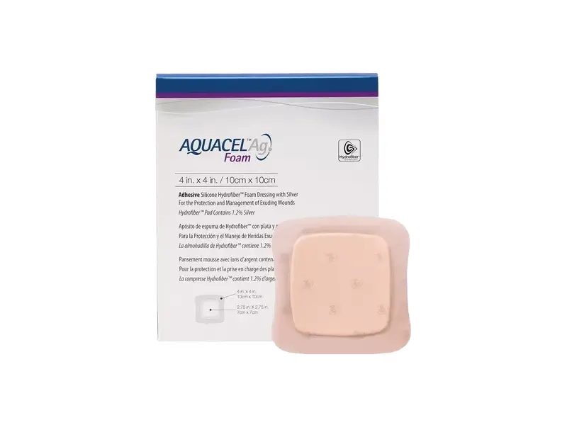 AQUACEL Ag foam Hydrofiber krytie na rany 10x10 cm 10 ks